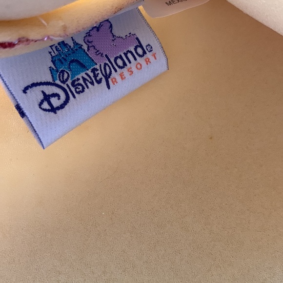 Disneyland Resort Minnie Princess hat - Picture 4 of 4